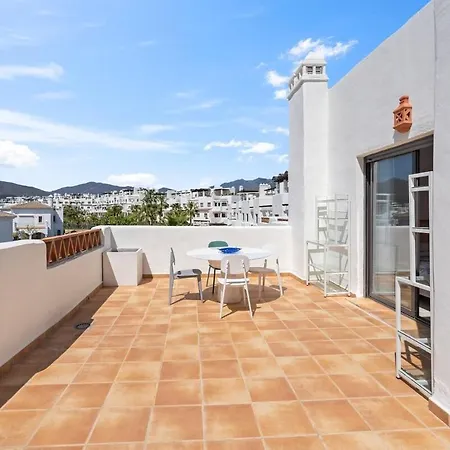 Modern Duplex Penthouse In Gated Complex Rdr487 Apartment *